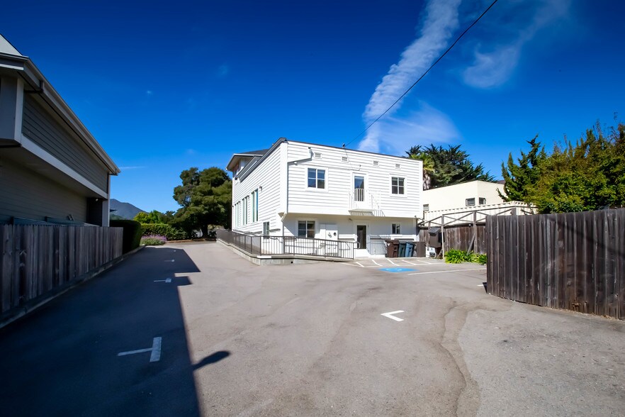 Primary Photo Of 1048 Redwood Hwy Frontage Rd, Mill Valley Office For Sale