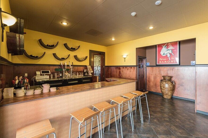 More Photos Of 336-340 E Grand Ave, Escondido Restaurant For Sale