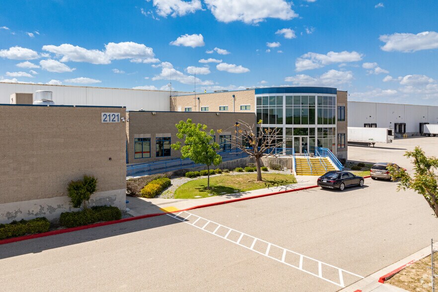 More Photos Of 2121 Browning Rd, Delano Refrigeration Cold Storage For Sale