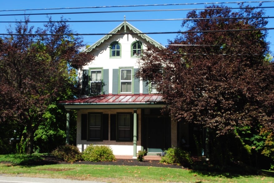 More Photos Of 977 E Schuylkill Rd, Pottstown Office Residential For Lease
