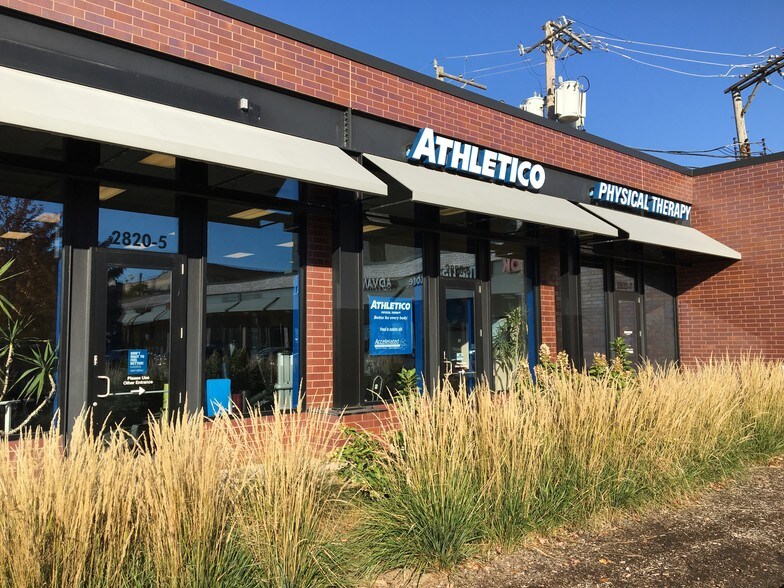 More Photos Of 2808-2820 W Armitage Ave, Chicago Unknown For Lease