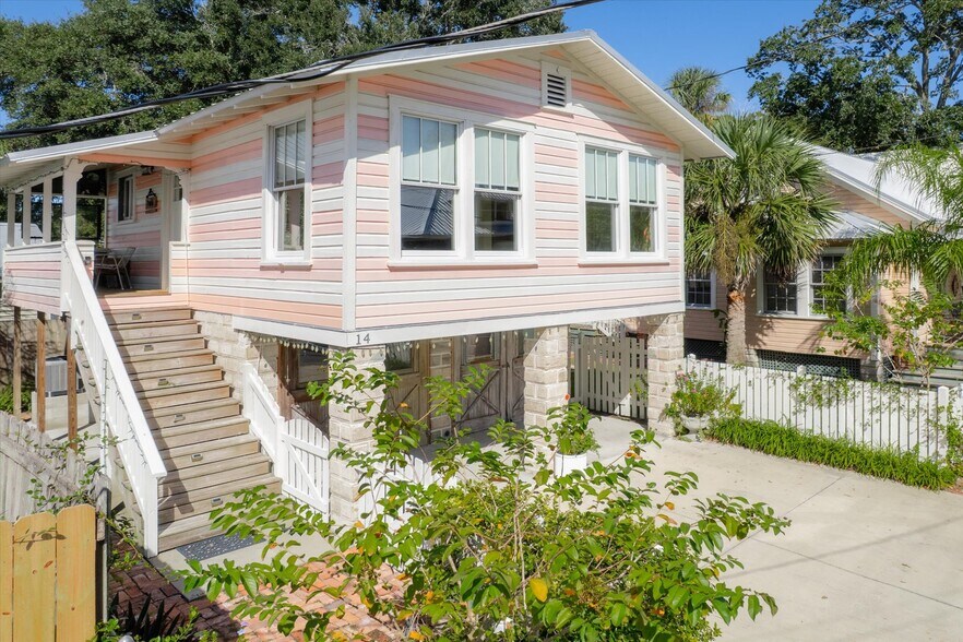 More Photos Of 16 Locust St, Saint Augustine Specialty For Sale