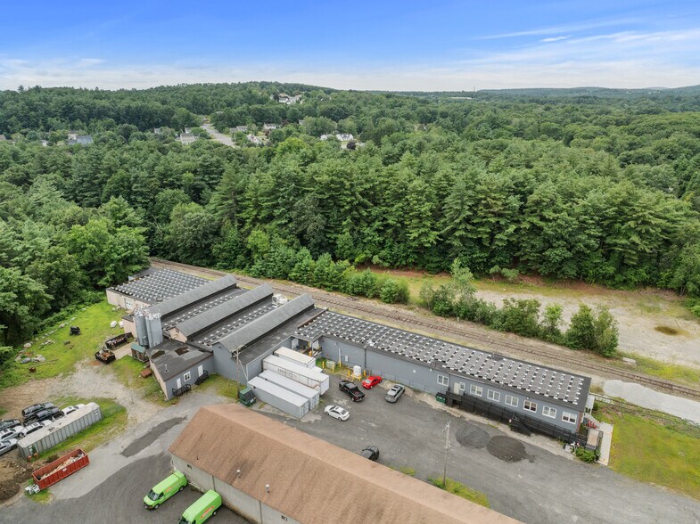 More Photos Of 218 Willard, Leominster Manufacturing For Lease
