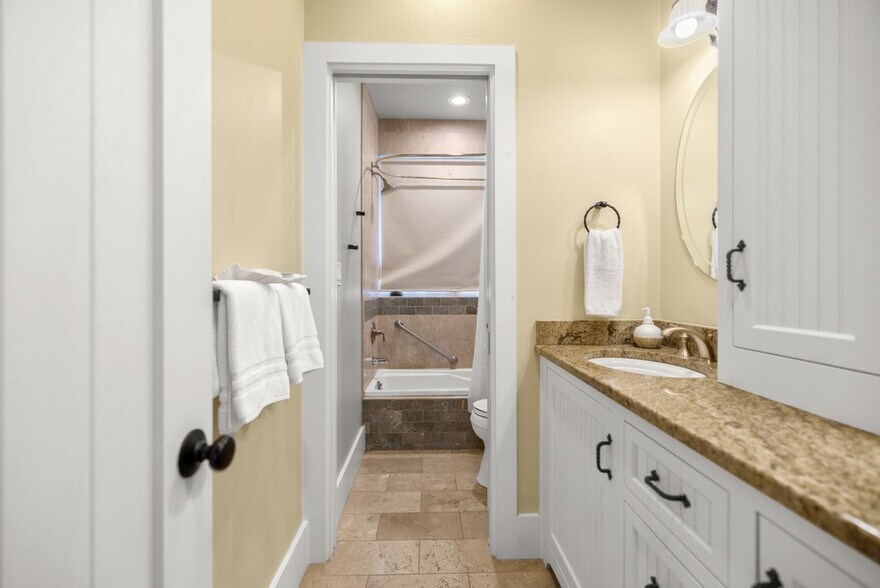 More Photos Of 18059A Ranch to Market Road 1826, Driftwood Winery Vineyard For Sale