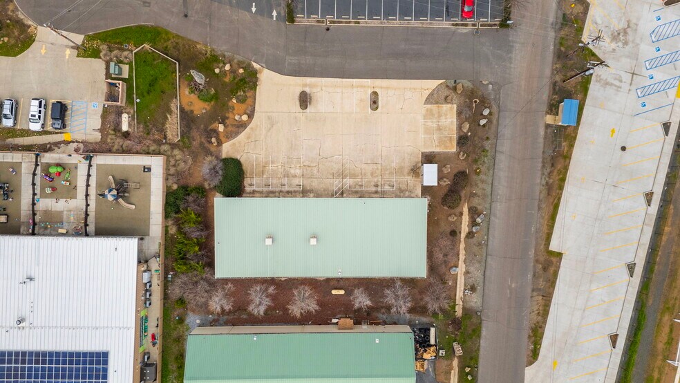 More Photos Of 18490 Striker Ct, Sonora Warehouse For Sale