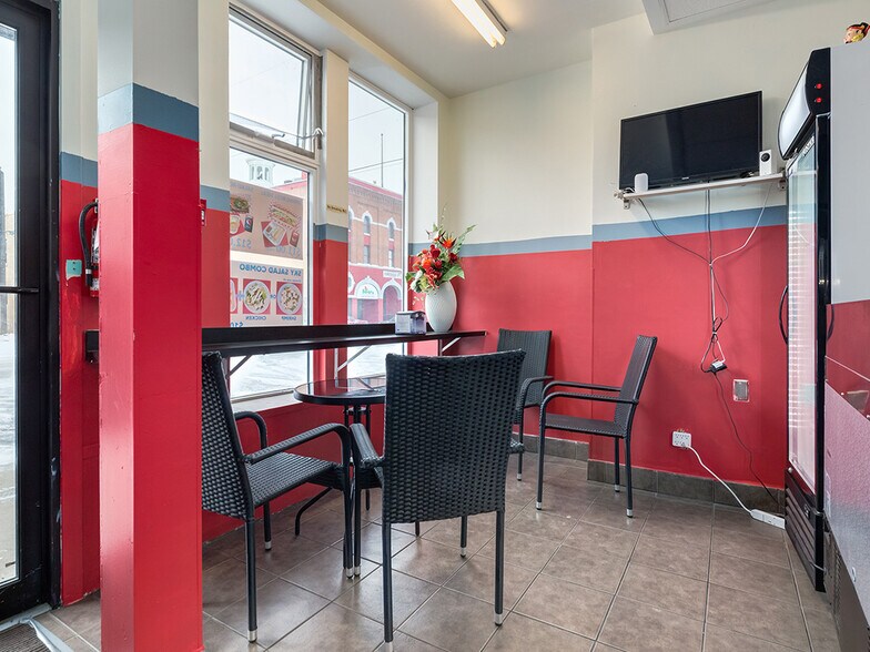 More Photos Of 122 5 St S, Lethbridge Apartments For Sale