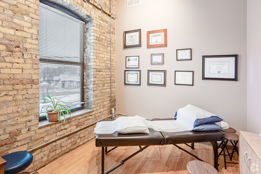 More Photos Of 1829 Riverside Ave, Minneapolis Storefront Retail Office For Sale