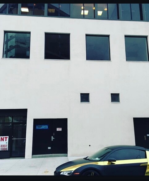 More Photos Of 1143 47th Ave, Long Island City Medical For Lease