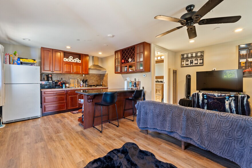 More Photos Of 2145 Park St, Paso Robles Apartments For Sale