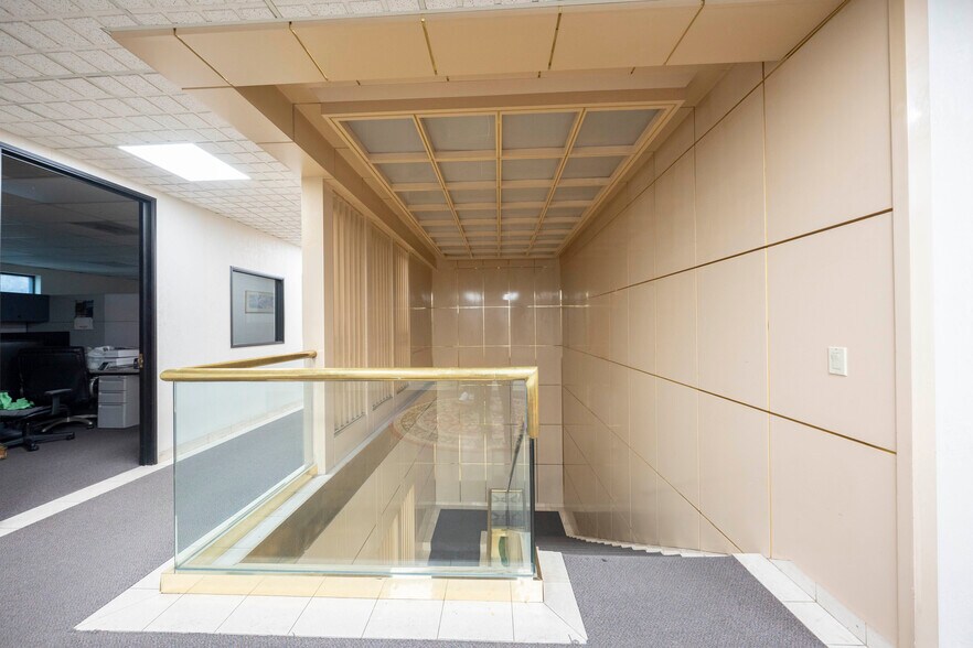 More Photos Of 910 N Amelia Ave, San Dimas Office For Lease