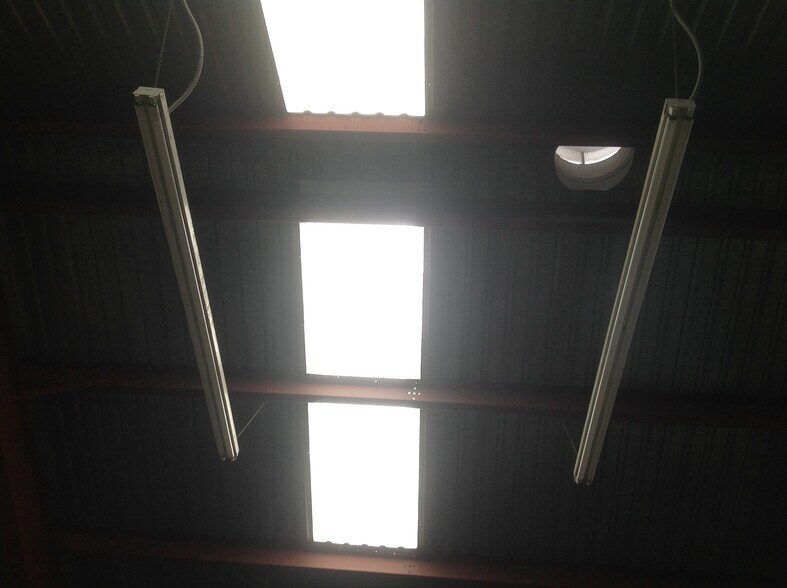 More Photos Of 4120 E Madison St, Phoenix Warehouse For Lease