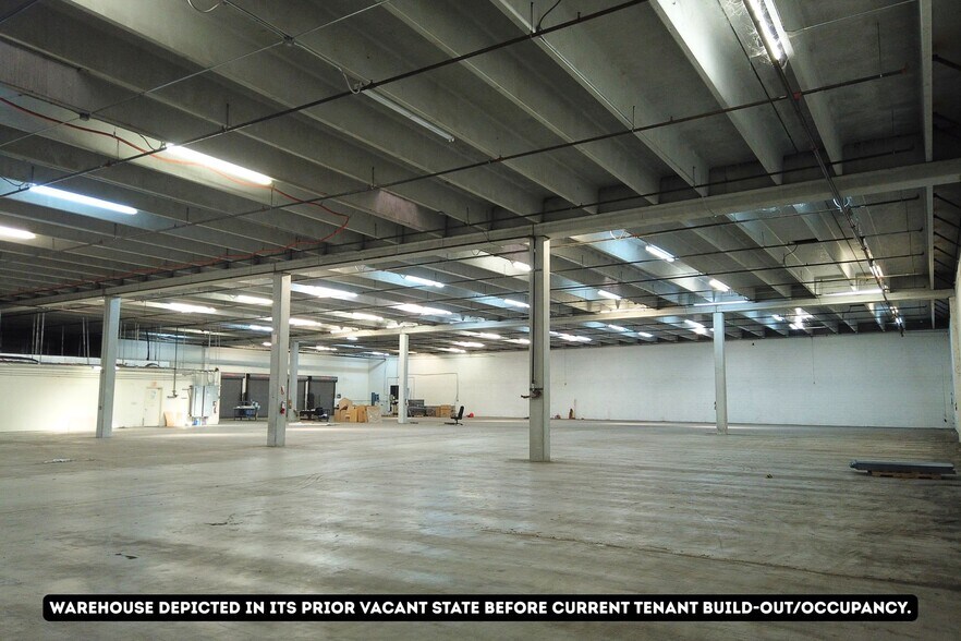 More Photos Of 10880 NW 30th St, Doral Warehouse For Sale