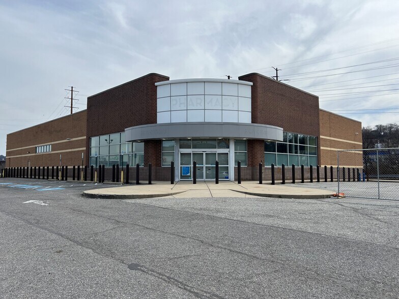 More Photos Of 136 McKees Rocks Plz, McKees Rocks Unknown For Lease