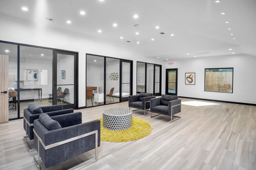 More Photos Of 2001 Tulane Dr, Lufkin Medical For Sale