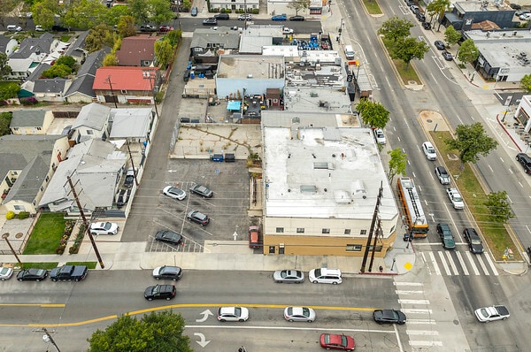 More Photos Of 1620 Colorado Blvd, Los Angeles Freestanding For Sale