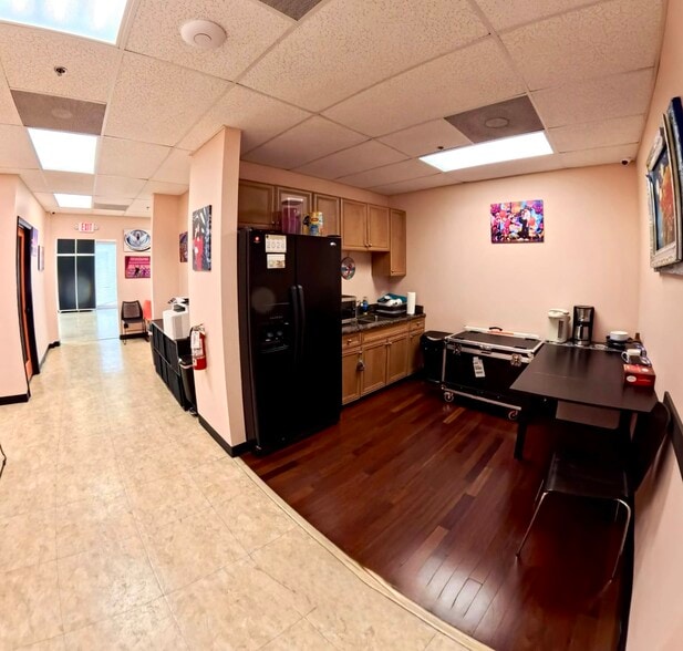 More Photos Of 200 E Dania Beach Blvd, Dania Beach Storefront Retail Residential For Lease