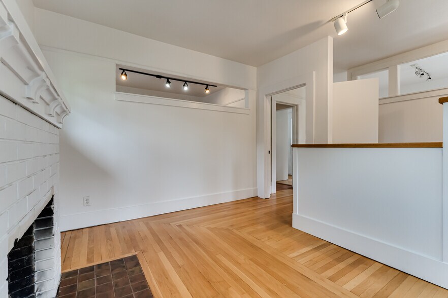 More Photos Of 280 W 11th Ave, Eugene Office For Sale