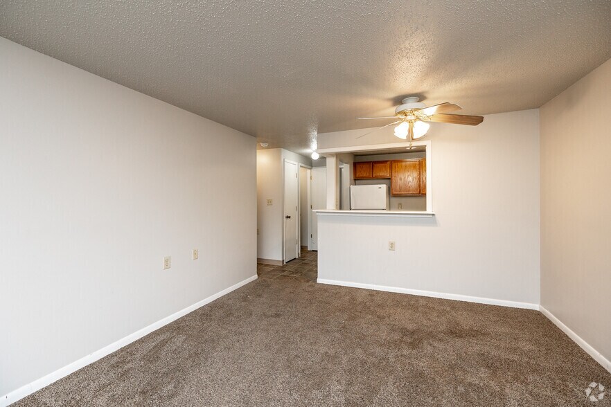 More Photos Of 1104 8th St, Boone Apartments For Sale