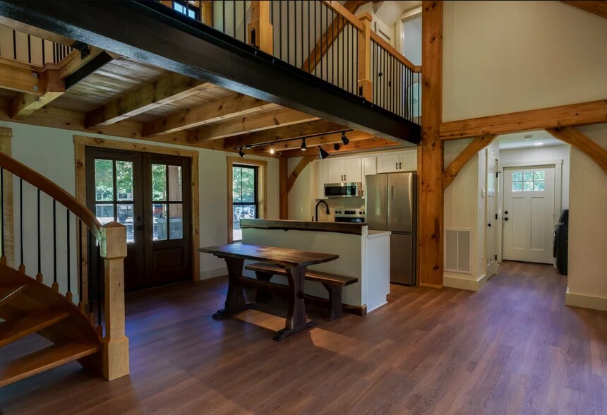 More Photos Of 13496 Shands Rd, Stony Creek Lodge Meeting Hall For Sale