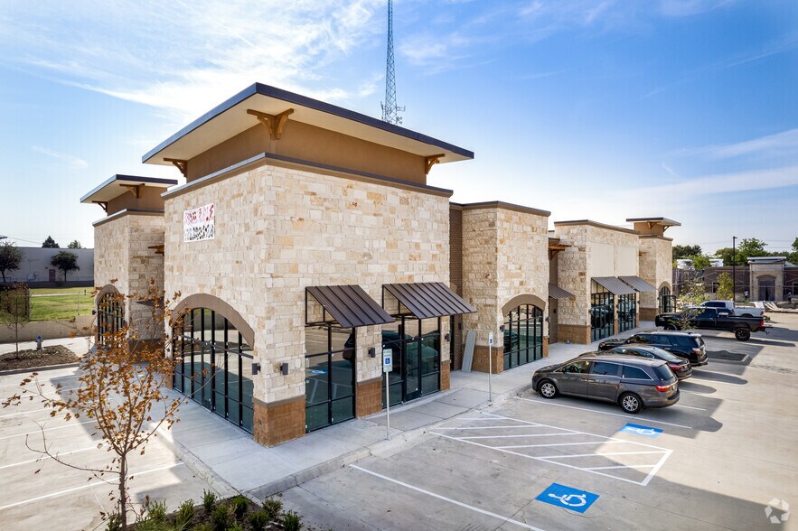 More Photos Of 14111 King Rd, Frisco Storefront Retail Office For Lease