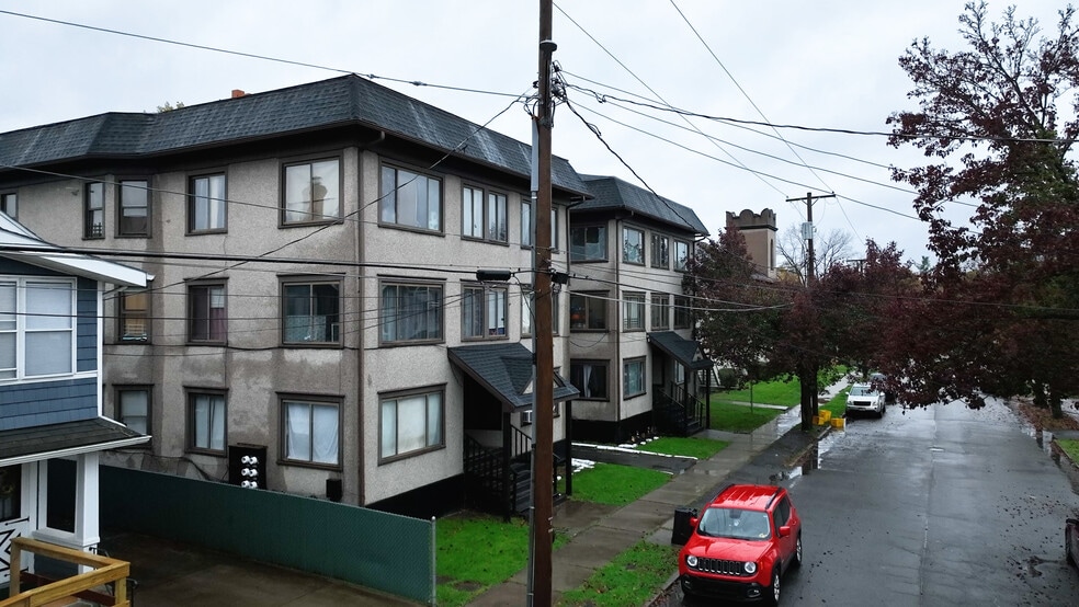 Primary Photo Of 408 Roosevelt Ave, Endicott Multifamily For Sale