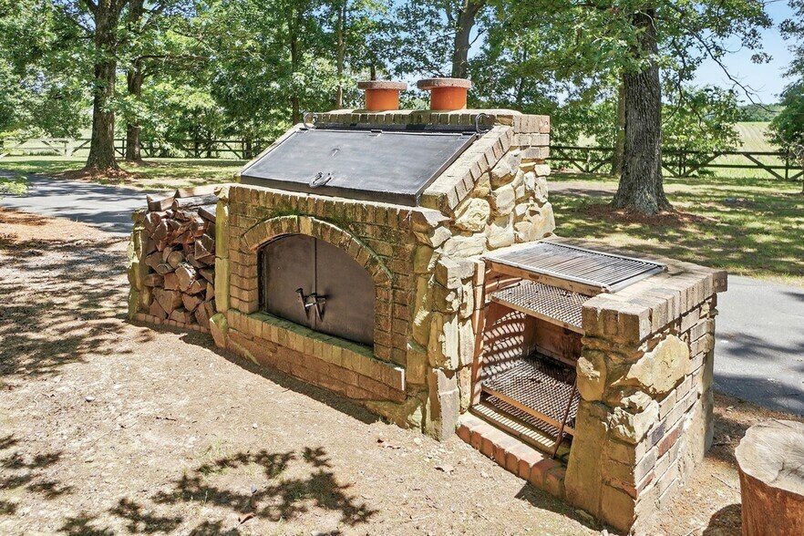 More Photos Of , Marshville Unknown For Sale