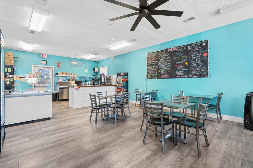 More Photos Of 213 E Market St, Troy Office For Sale