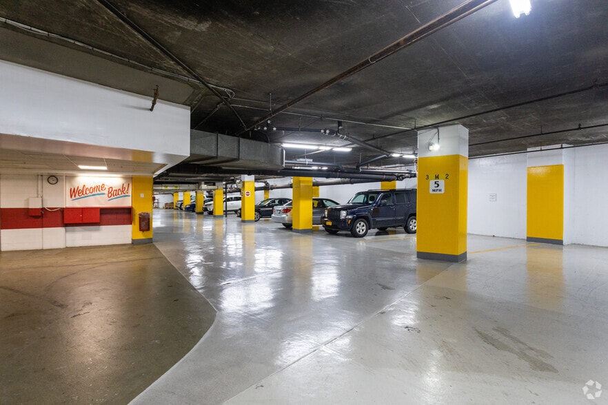 More Photos Of 41 State St, Albany Office For Lease