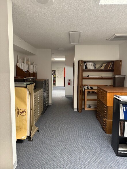 More Photos Of 1604 S 21st St, Colorado Springs Office For Sale