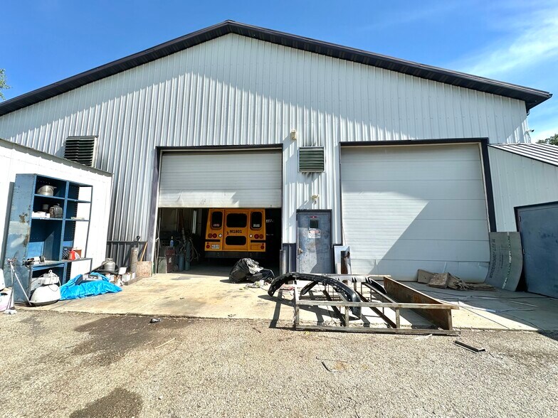 More Photos Of 451 Main St, Schererville Industrial For Sale