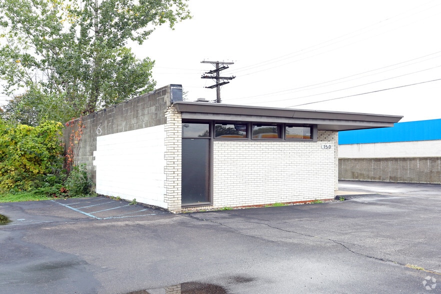 More Photos Of 200 Livernois St, Ferndale Office Residential For Sale