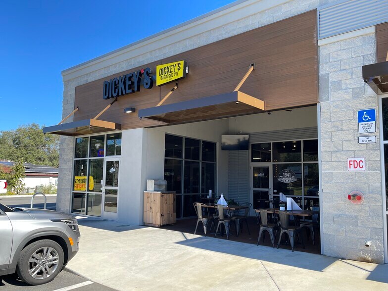 209 NW 75th St, Gainesville, FL 32607 Retail For Lease