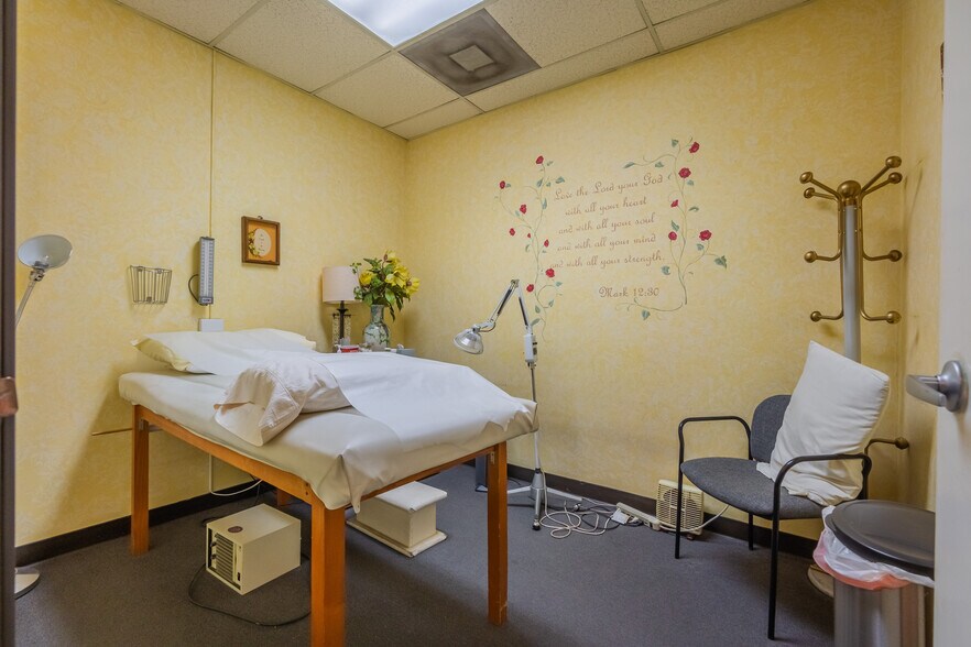 More Photos Of 199 N 2nd Ave, Upland Freestanding For Sale