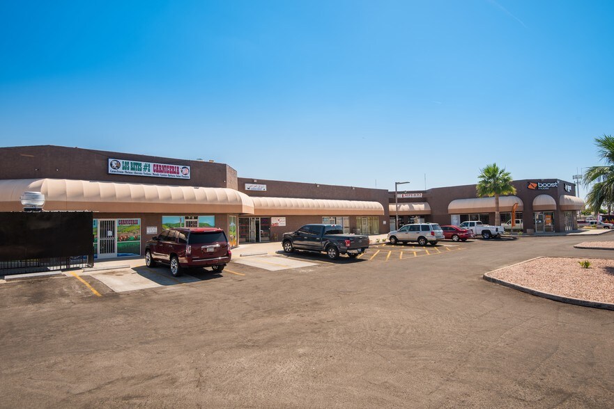 More Photos Of 2647 W Glendale Ave, Phoenix Storefront Retail Office For Sale