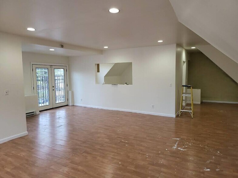 More Photos Of 114-116 114-116 S Hall St, Allentown Multifamily For Sale