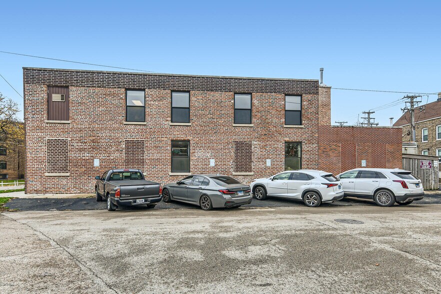 More Photos Of 2950-2958 Leavitt st, Chicago Warehouse For Sale