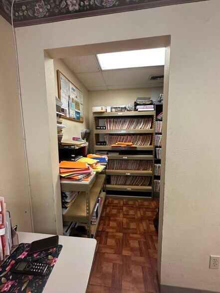 More Photos Of 750 E Latham Ave, Hemet Medical For Sale