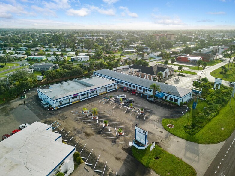 More Photos Of 2886 Tamiami Trl, Port Charlotte Office Residential For Lease