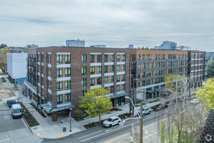 More Photos Of 104 12th Ave, Seattle Apartments For Lease