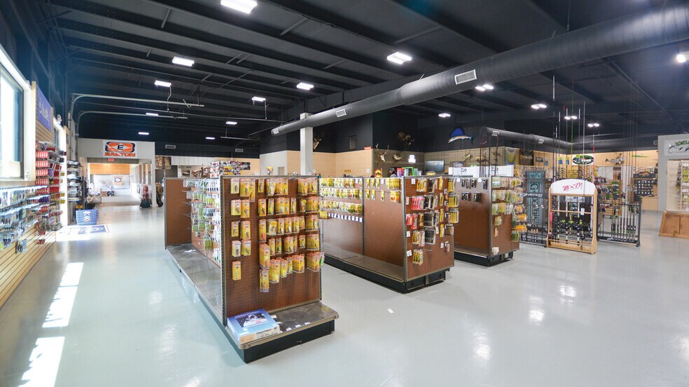 More Photos Of 7473 Warden Rd, North Little Rock Auto Repair For Sale