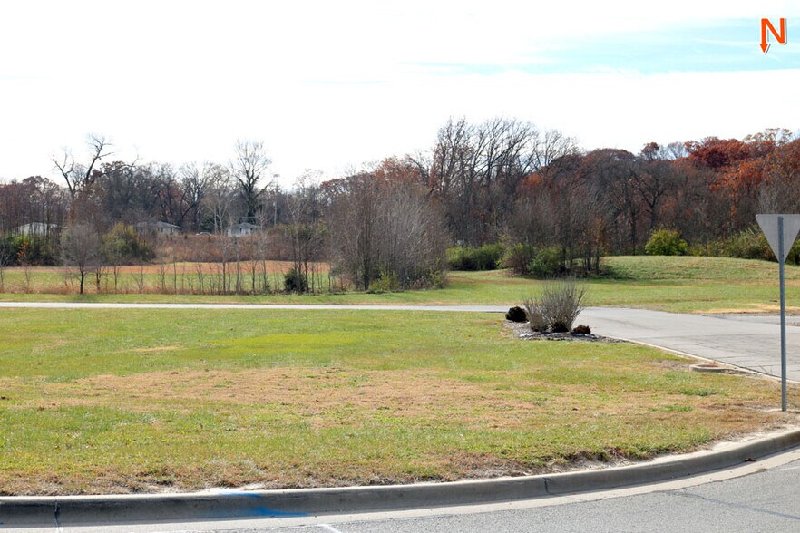 More Photos Of 8035 N Illinois St, Caseyville Land For Sale
