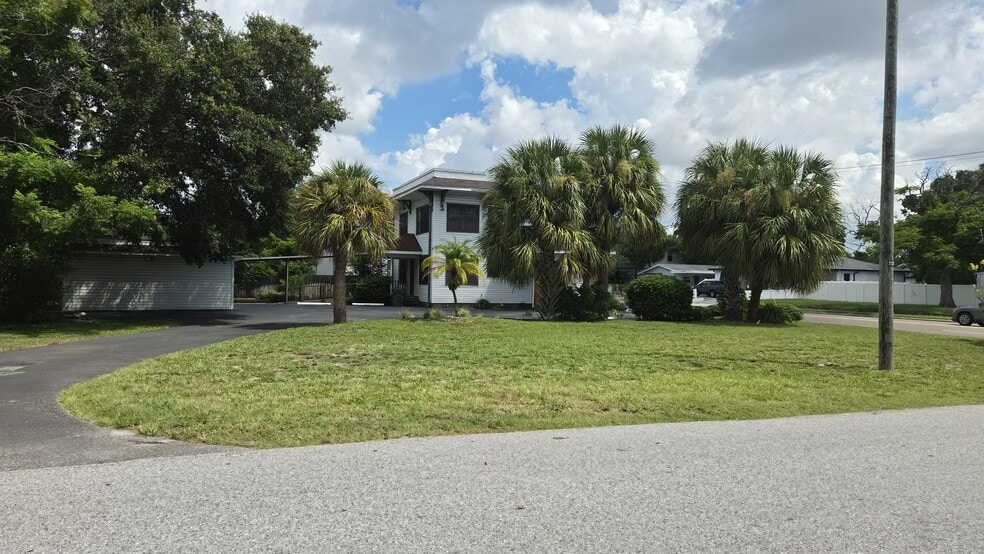 More Photos Of 204 N Macdill Ave, Tampa Office For Sale