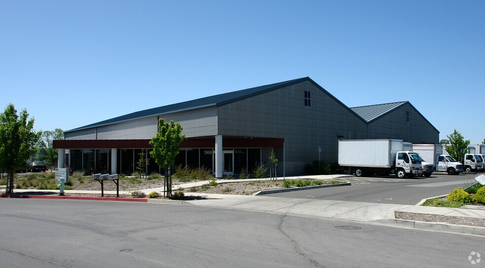 More Photos Of 368 Blodgett St, Cotati Warehouse For Lease