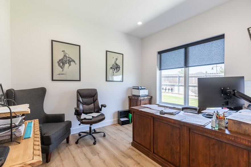 More Photos Of 1804 Denali Dr, Abilene Office For Sale