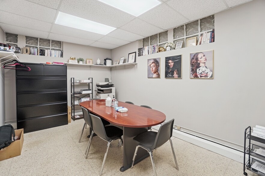 More Photos Of 8057 N Milwaukee Ave, Niles General Retail For Sale