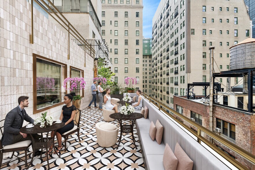 More Photos Of 30 Central Park S, New York Medical For Sale