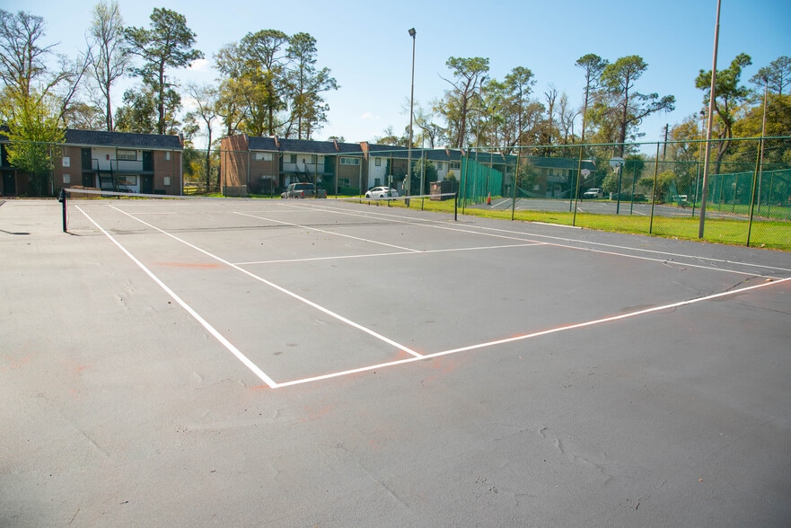 More Photos Of 2731 S Blair Stone Rd, Tallahassee Apartments For Sale