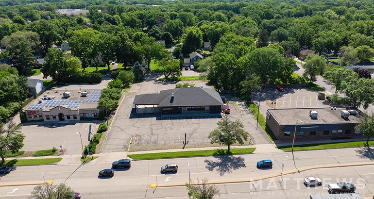 Primary Photo Of 1309 Vermillion St, Hastings Bank For Sale