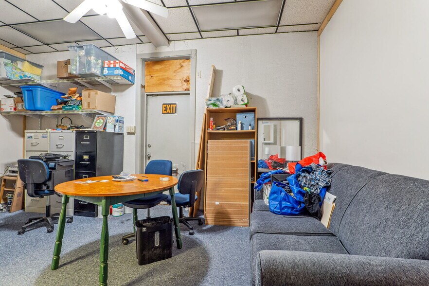 More Photos Of 462-470 2nd Ave, Troy Storefront Retail Residential For Sale