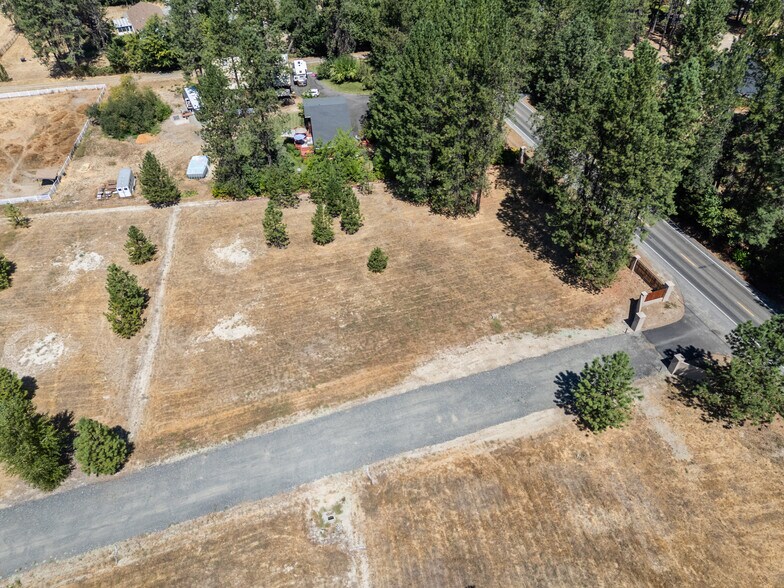 More Photos Of 4697 E Evans Creek Rd, Rogue River Land For Sale
